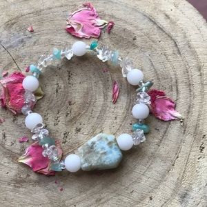 Amazonite and Czech glass bead bracelet